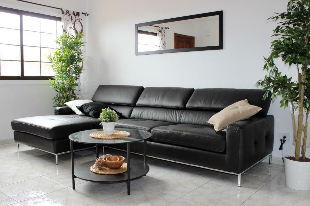 Luxury House In El Medano Apartment Exterior photo